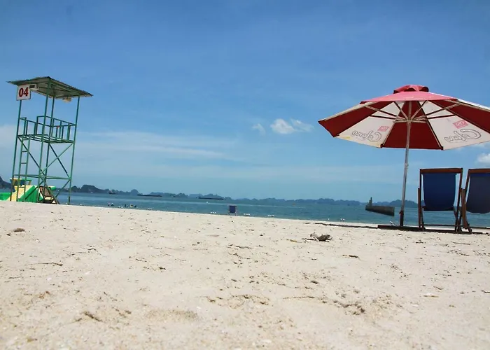 Hải Quân - The Marine 3* Hạ Long